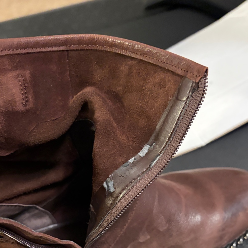 Vince Camuto Dark Brown Combat style Boots. 8M/ 38.5. Side zip. - Picture 11 of 13